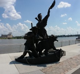 lewis-and-clark-statue-002